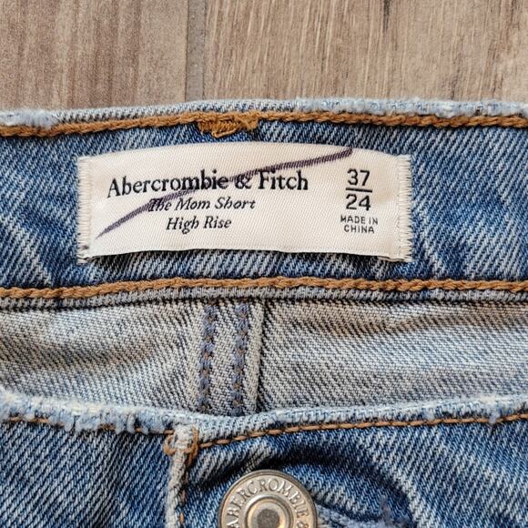 Abercrombie & Fitch Shorts Size 37 High Rise The Mom Short Raw Hem Distressed - Picture 9 of 10